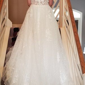Wedding gown